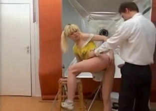 Yellow top teen licked and dicked by daddy